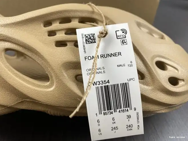 hype GW3354 Ochre Foam RNNR Adidas Yeezy 0515